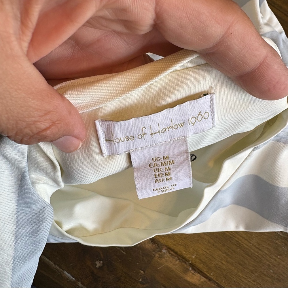 House of Harlow 1960 Blue & White Striped Bodysuit Stretchy Soft Sleeveless Tank - Picture 5 of 7